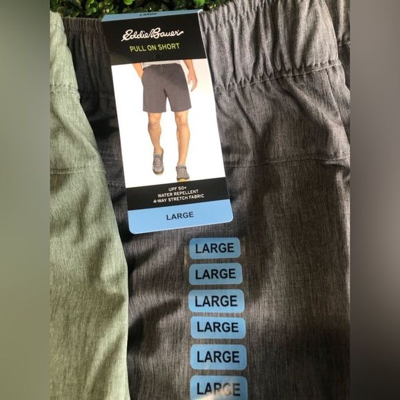 NWT 3 Pairs of Eddie Bauer Men’s Shorts : Size Large - Picture 8 of 8